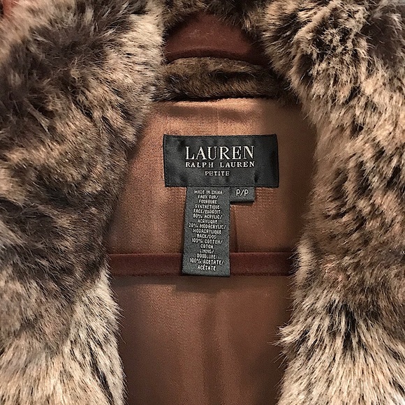 LAUREN RALPH LAUREN FAUX FUR VEST - Picture 3 of 6